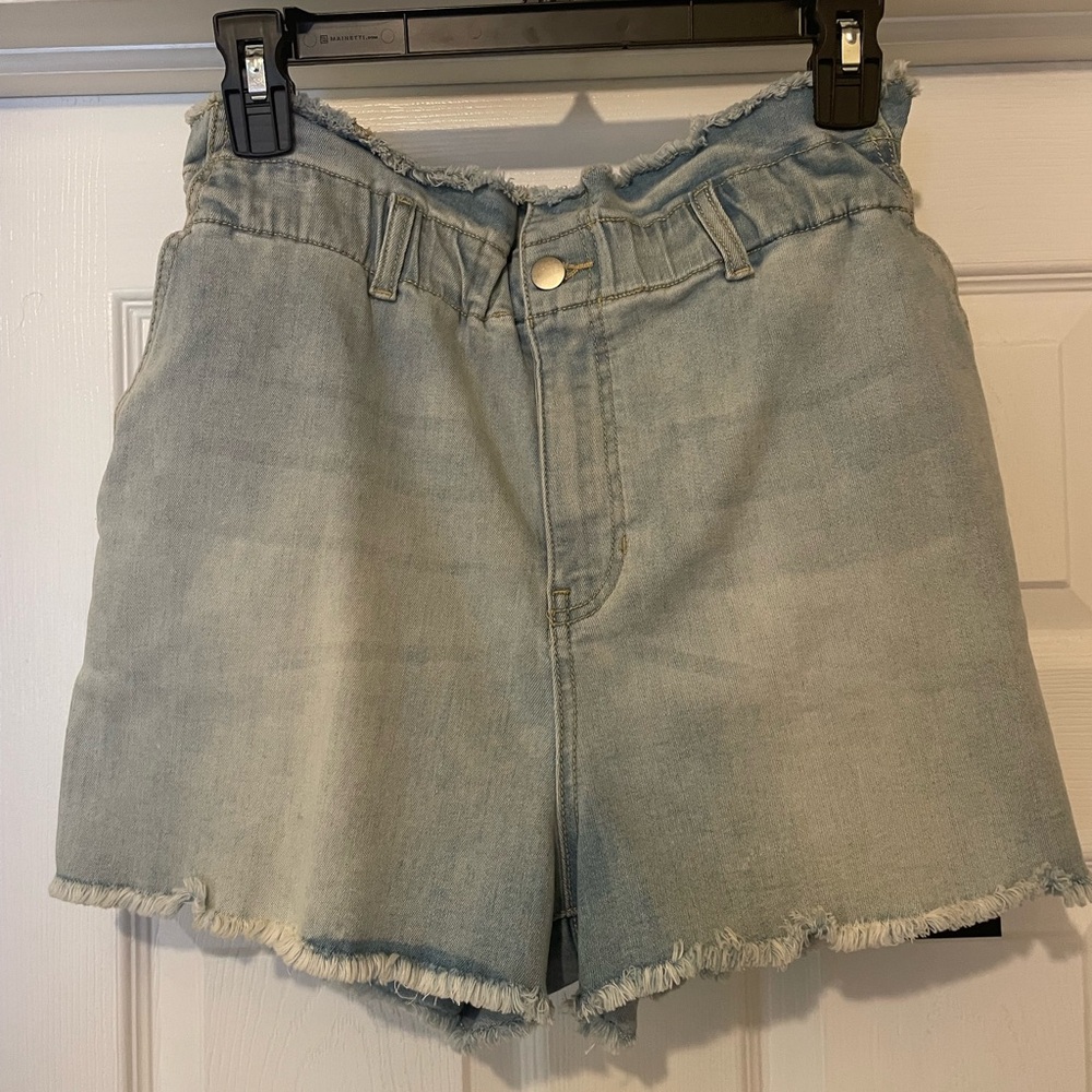 Denim Frayed Hem Women's Shorts